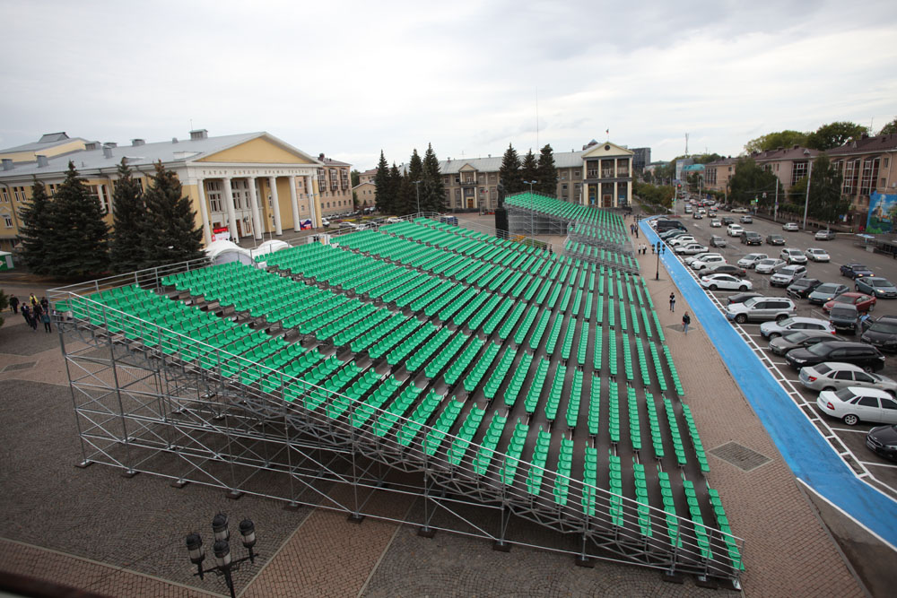 Комплекс быстровозводимых трибун для общественных мероприятий в г.Альметьевске, Татарстан